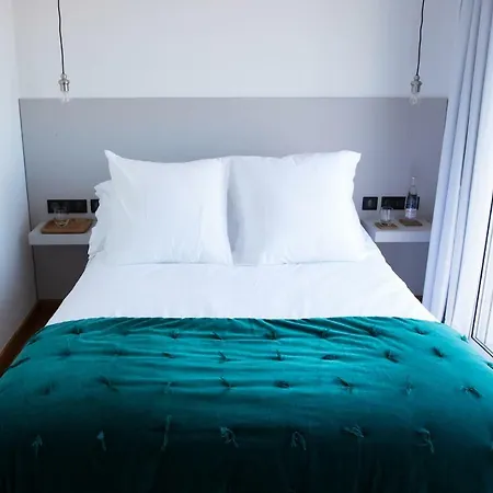 Hotel Vue Sur 3*